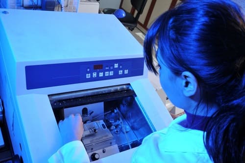 Curso teórico- práctico de MOSH para Citohistotecnologos.